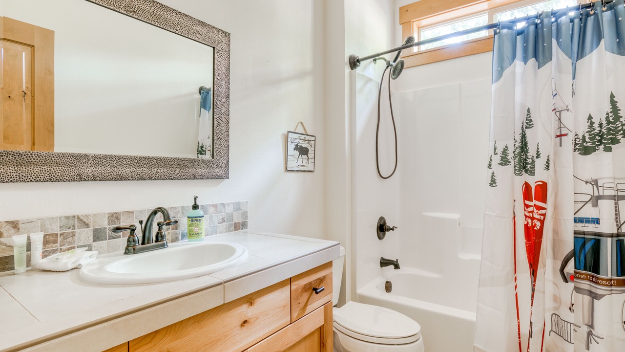 Photo of Bathroom in Welches