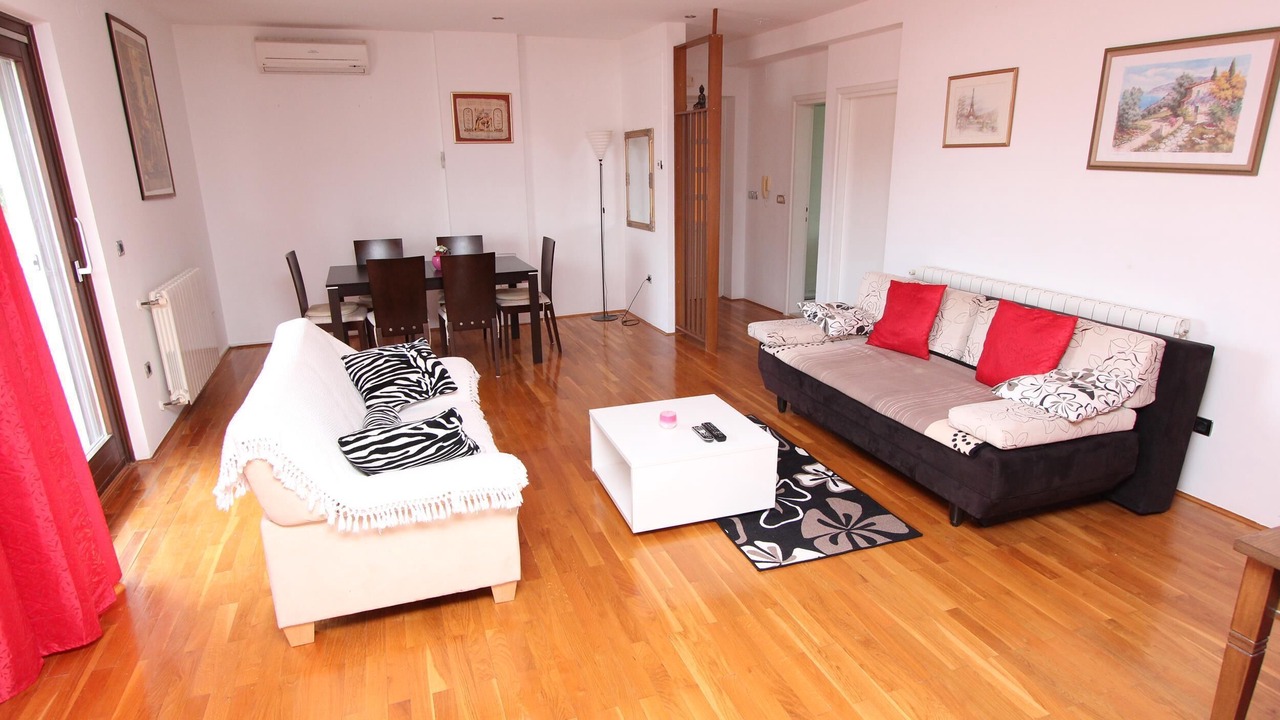 Photo of Livingroom in Borik