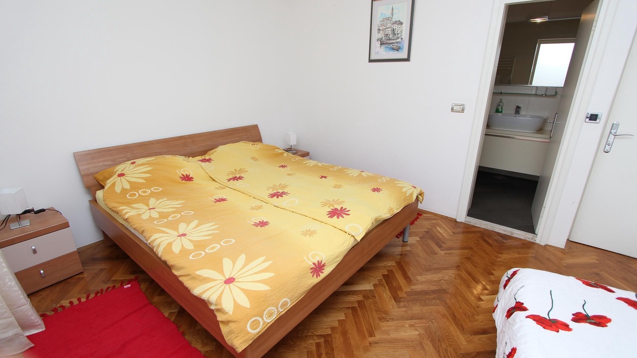 Photo of Bedroom in Borik