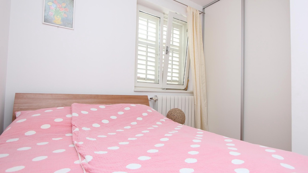 Photo of Bedroom in Borik