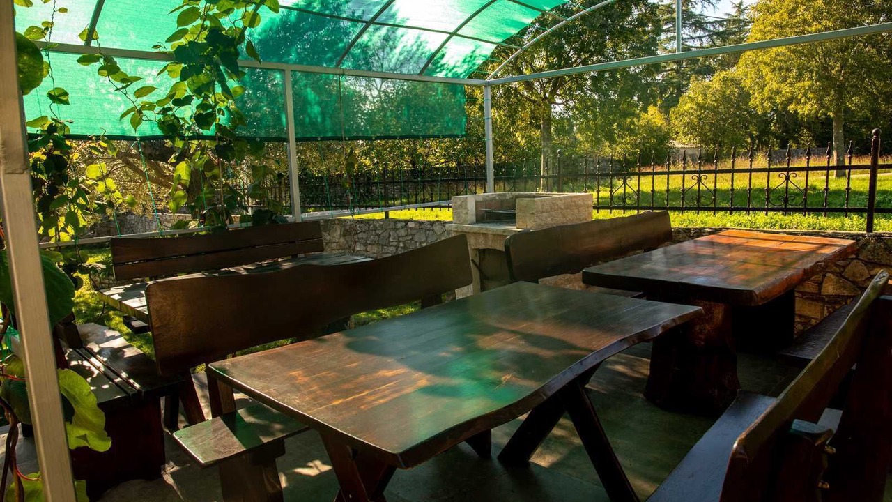 Photo of Outdoor in Matohanci