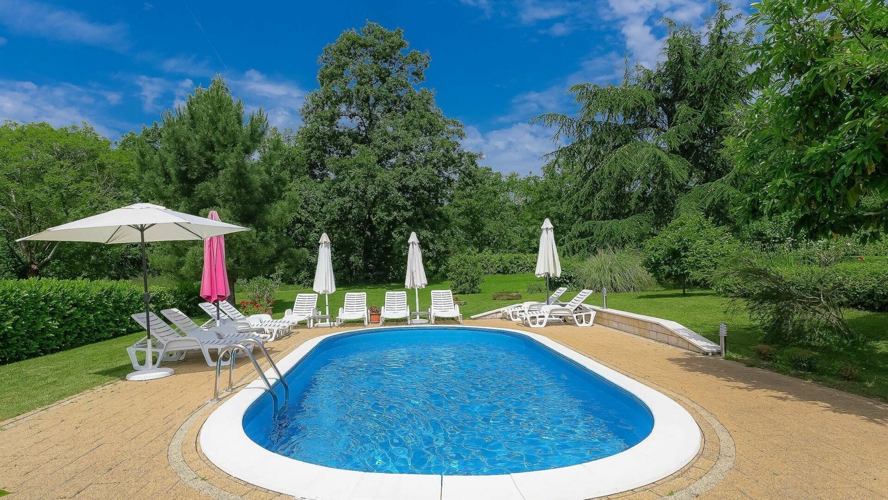 Photo of Outdoor in Marceljani