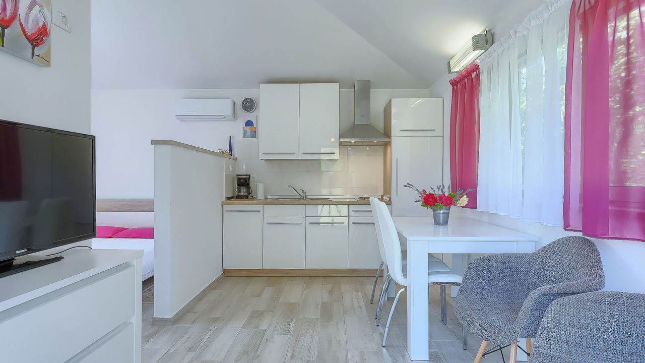 Photo of Bedroom in Marceljani
