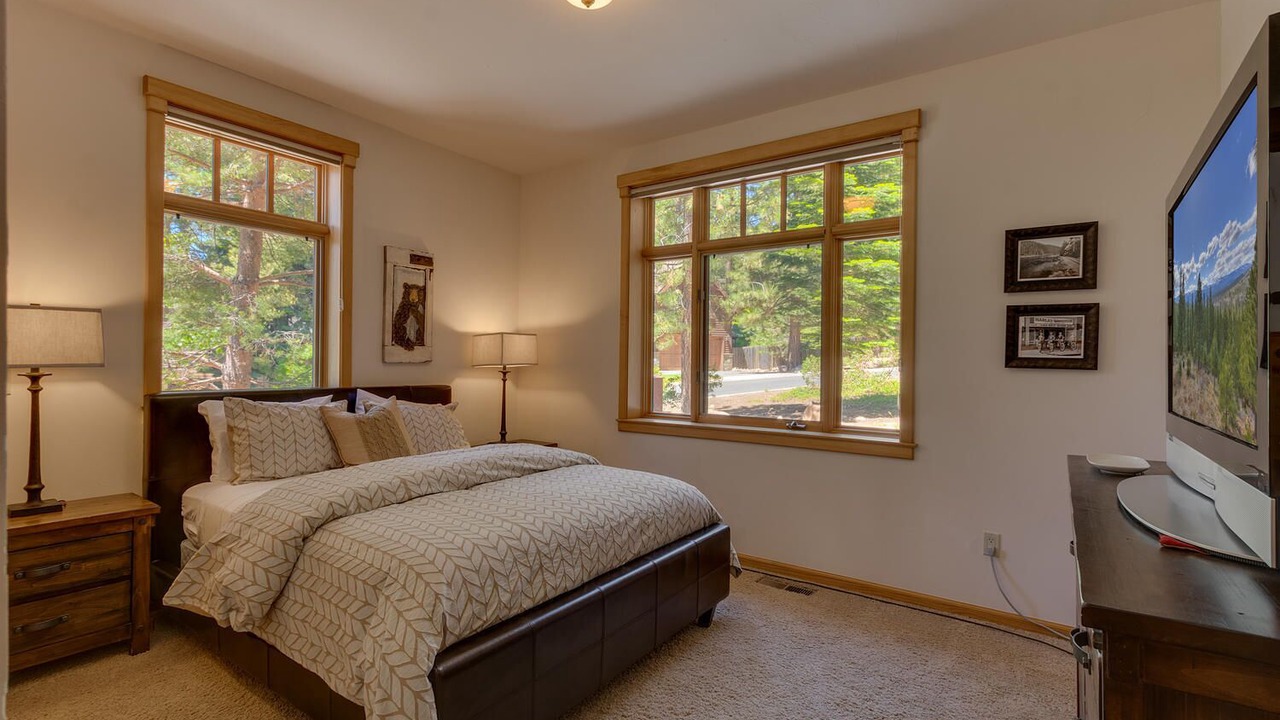 Photo of Others in Tahoe Vista