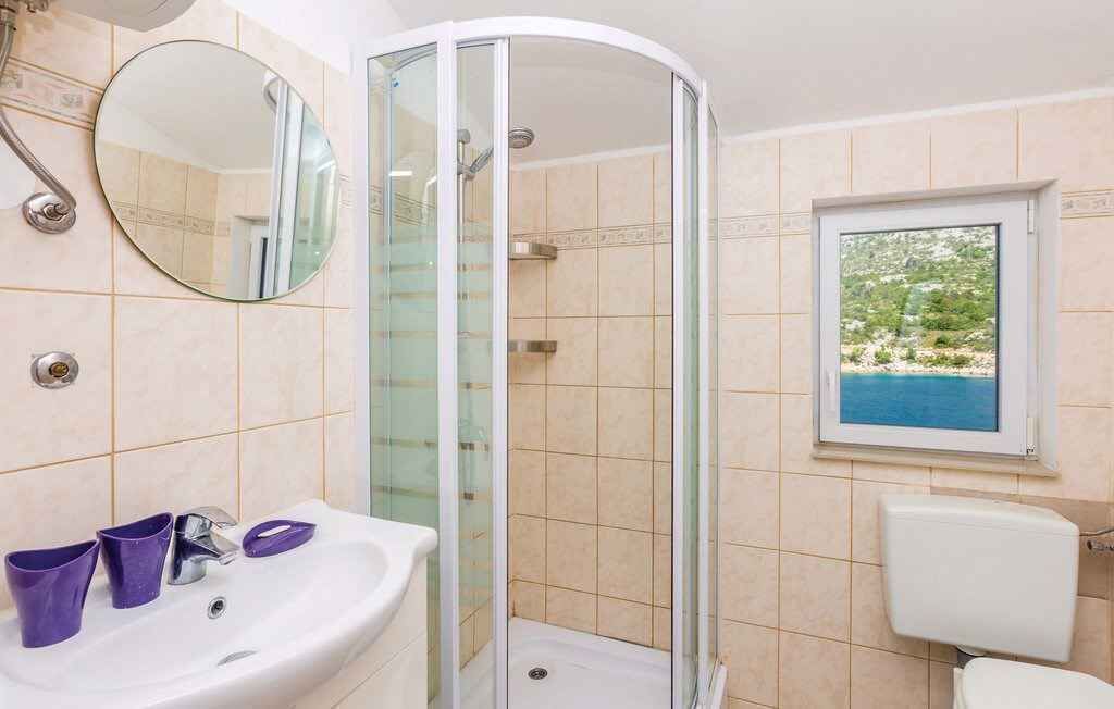 Photo of Bathroom in Karlobag