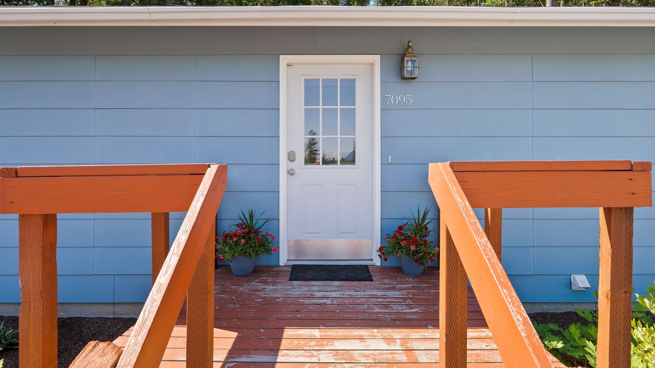 Photo of Patio Balcony in Columbia Falls