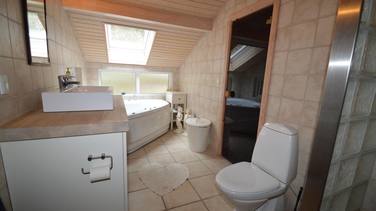 Photo of Bathroom in Lundby