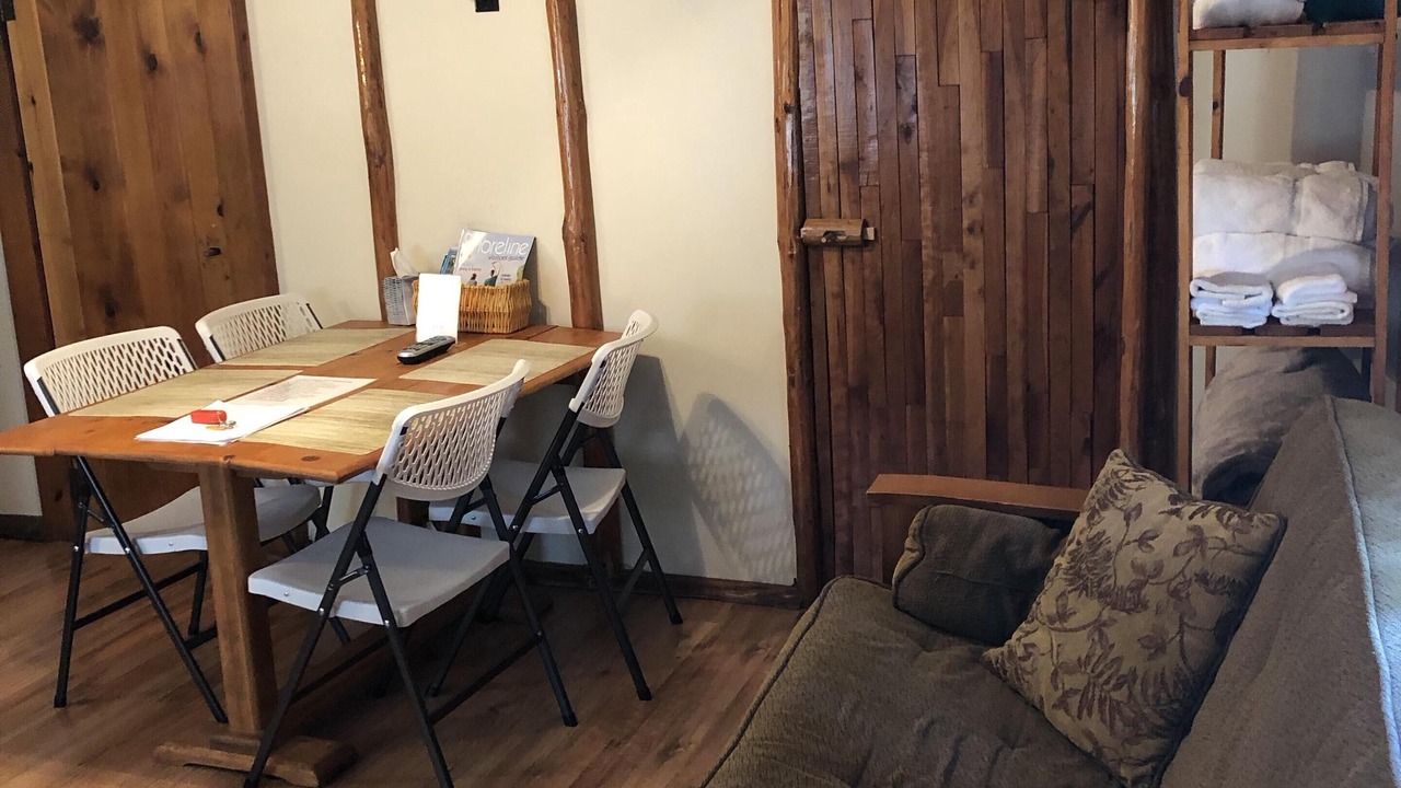Photo of Livingroom in Mayfield