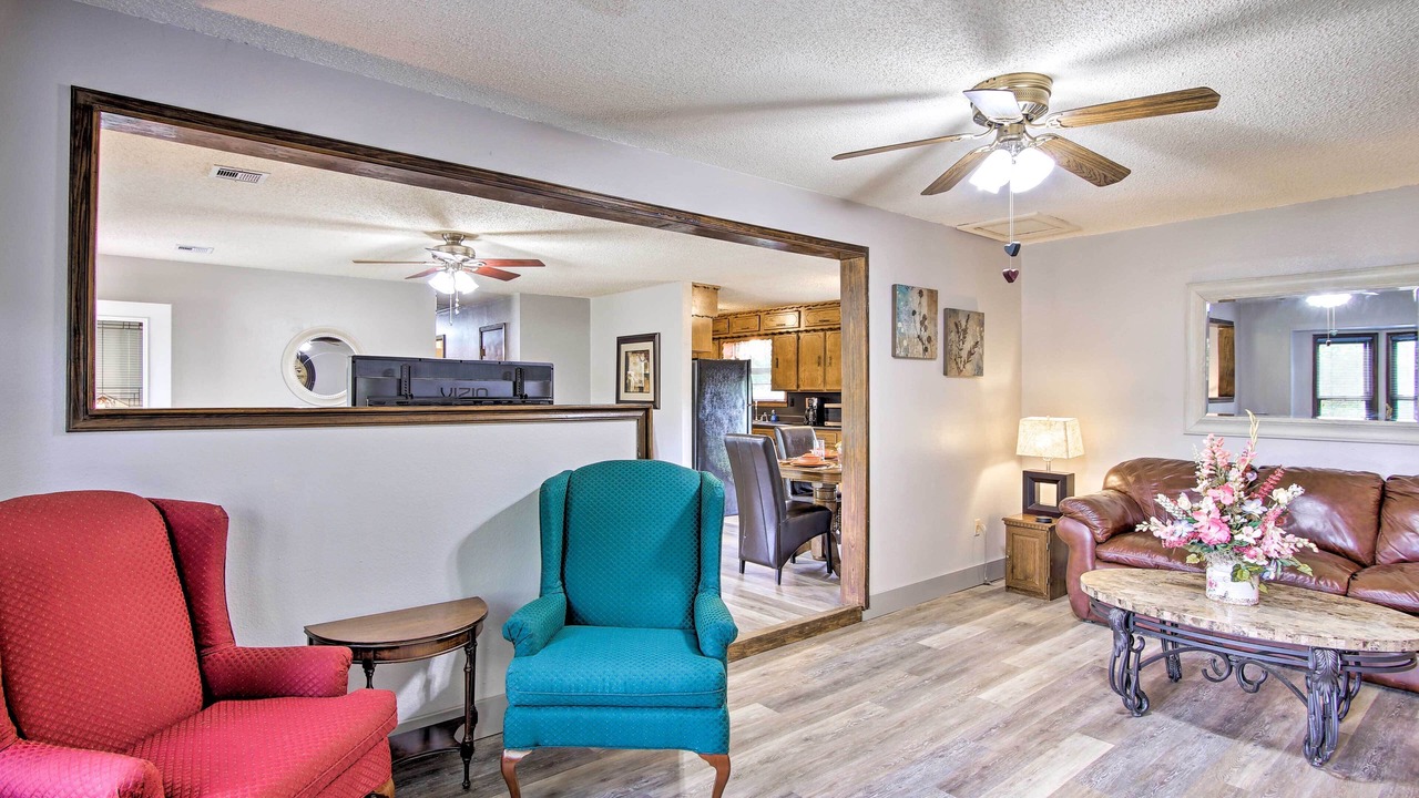 Photo of Livingroom in Clayton
