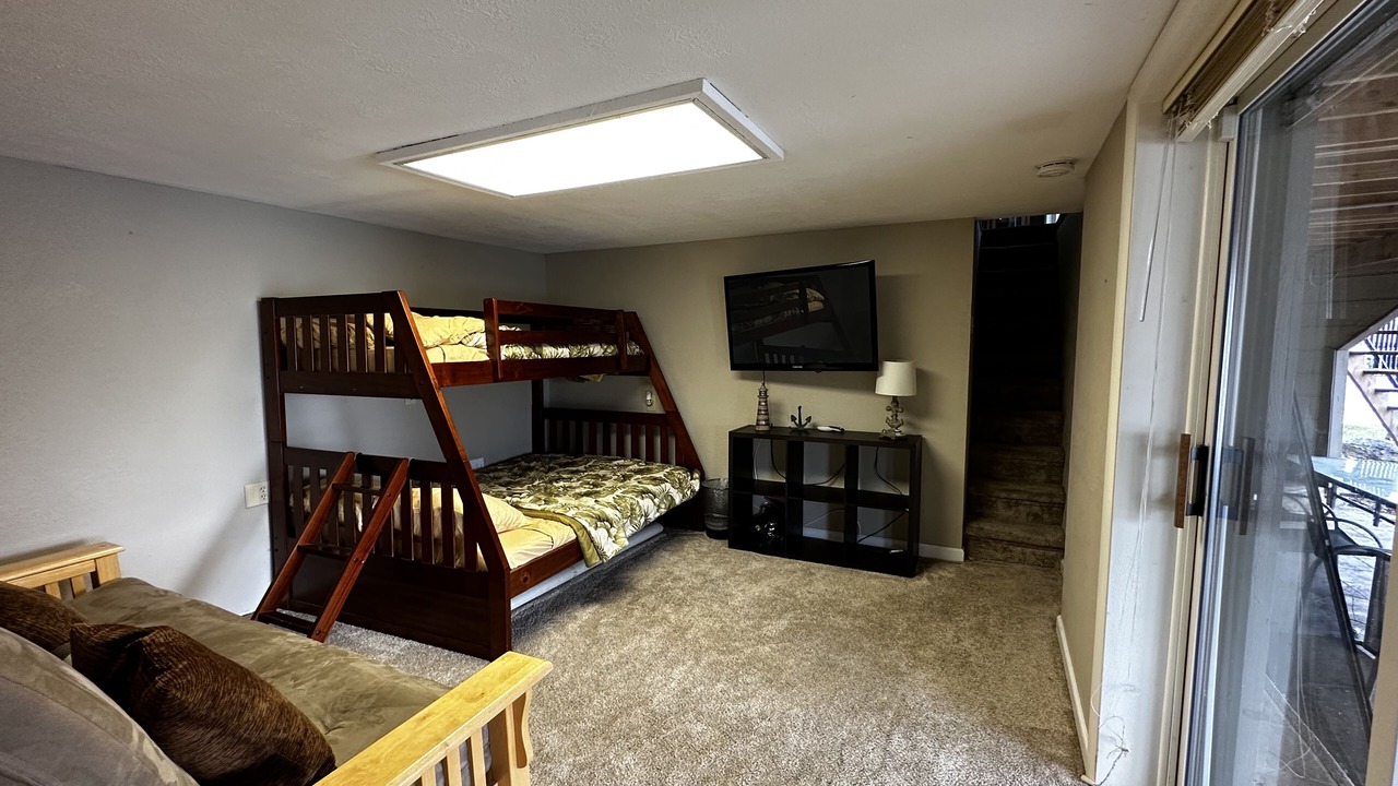 Photo of Bedroom in Osage Beach