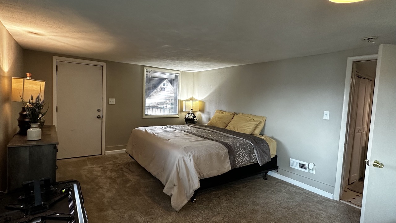 Photo of Bedroom in Osage Beach