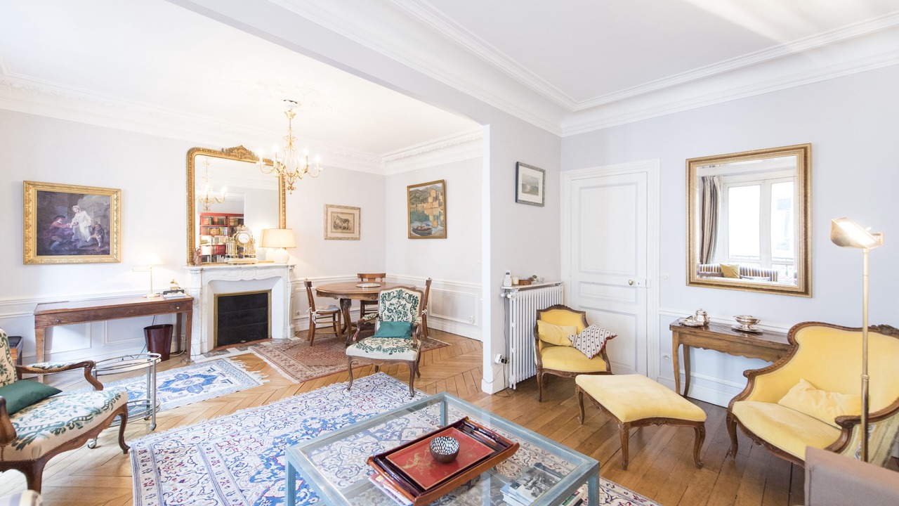 Photo of Livingroom in 6th Arrondissement