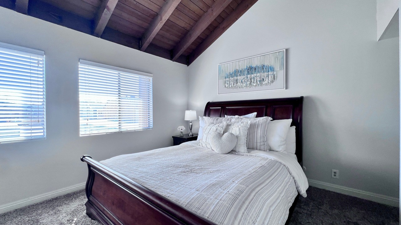 Photo of Bedroom in Anaheim Resort
