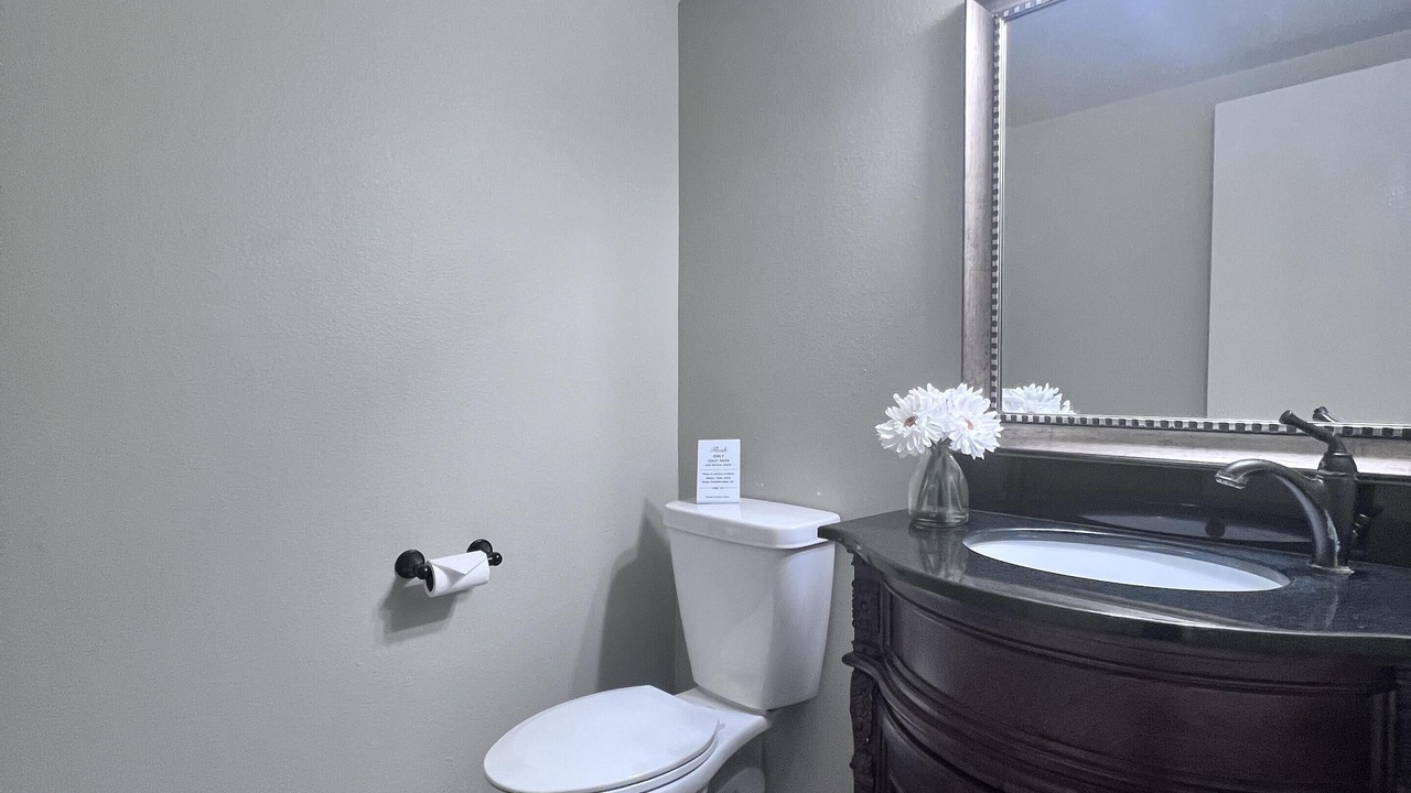 Photo of Bathroom in Anaheim Resort