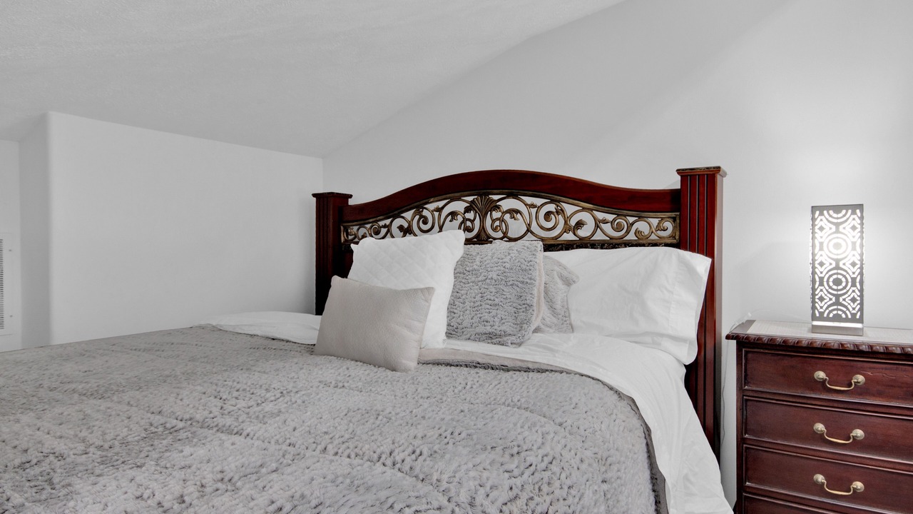 Photo of Bedroom in Holladay