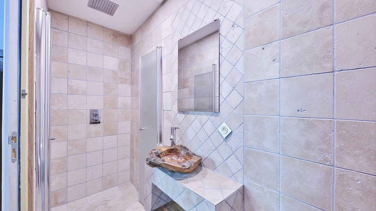 Photo of Bathroom in Roquebrune