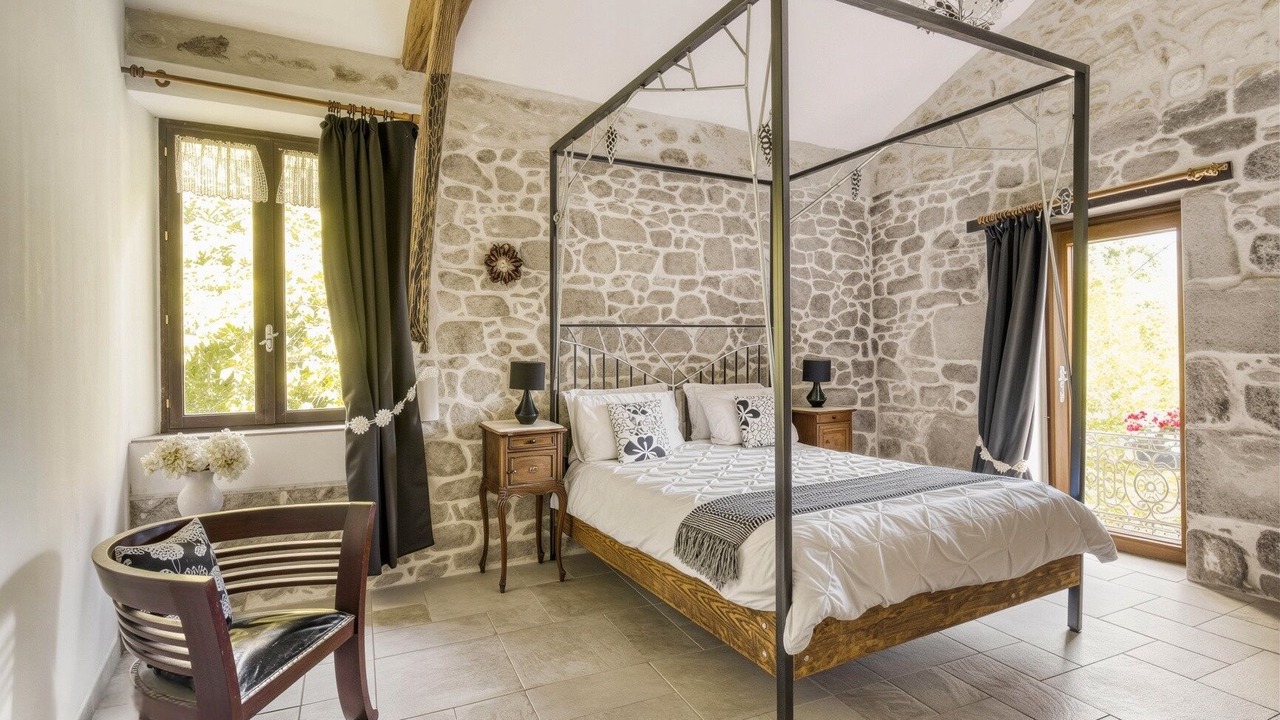 Photo of Bedroom in Roquebrune