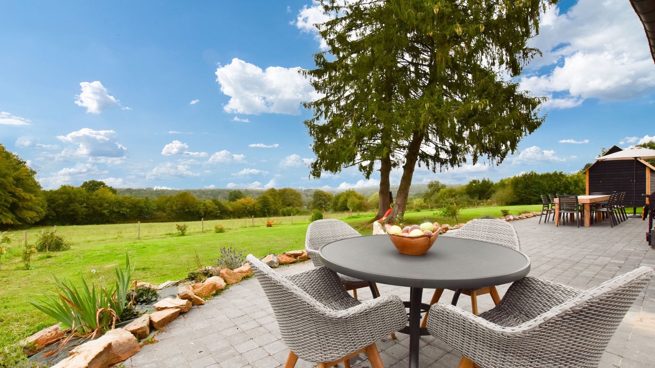 Photo of Patio Balcony in La Neuville-aux-Joutes