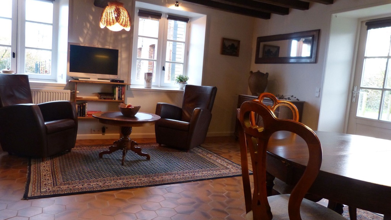 Photo of Livingroom in La Neuville-aux-Joutes