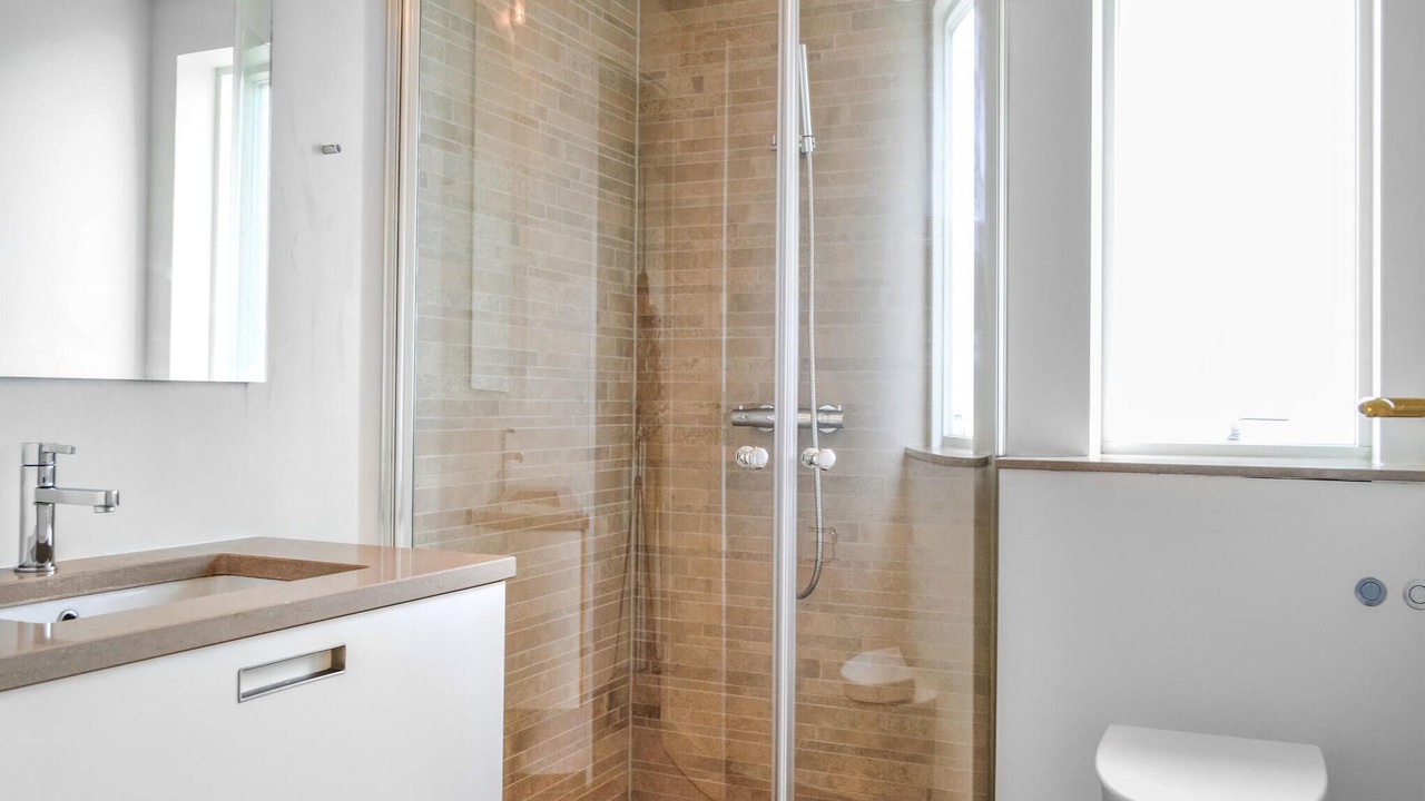 Photo of Bathroom in Houvig