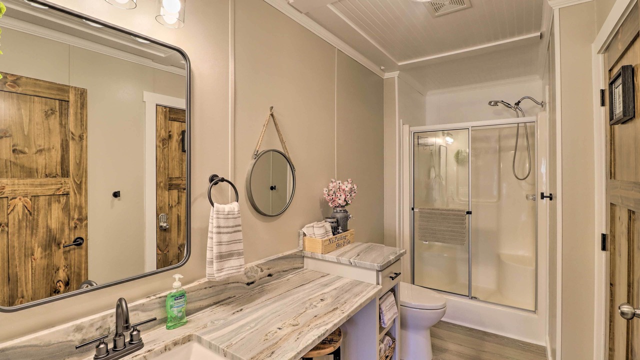 Photo of Bathroom in Greers Ferry