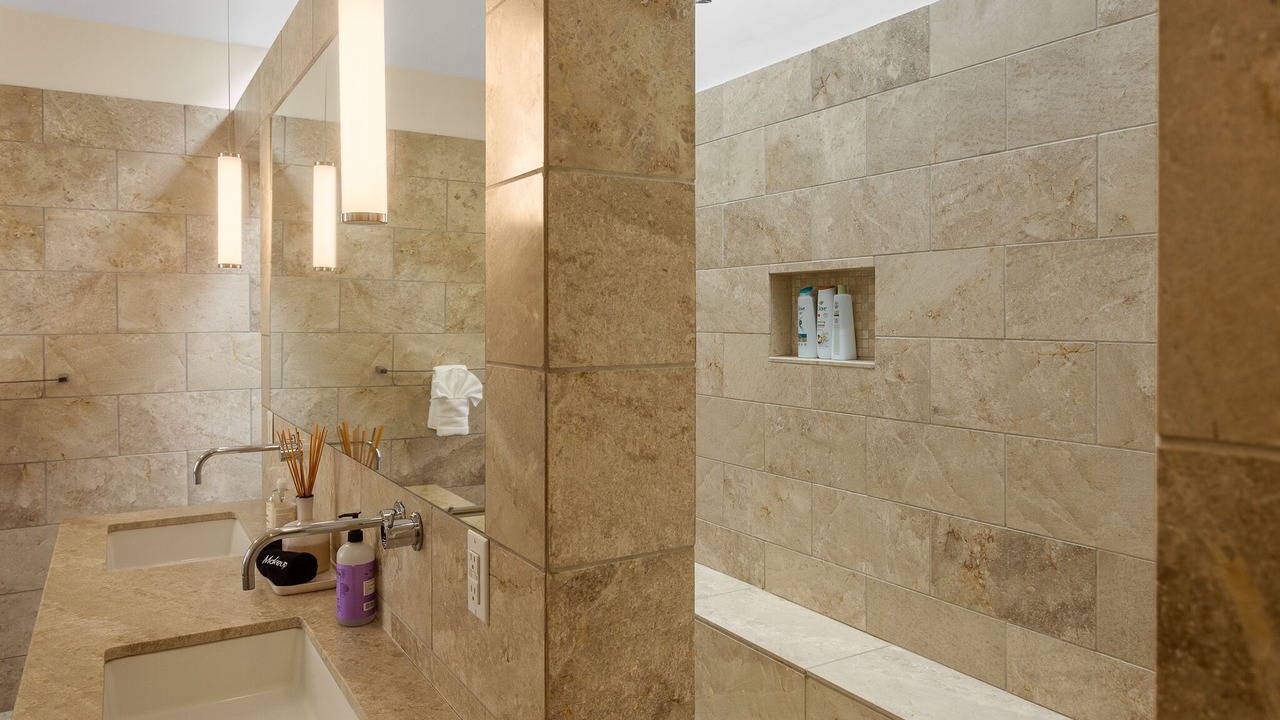 Photo of Bathroom in Paradise Hills