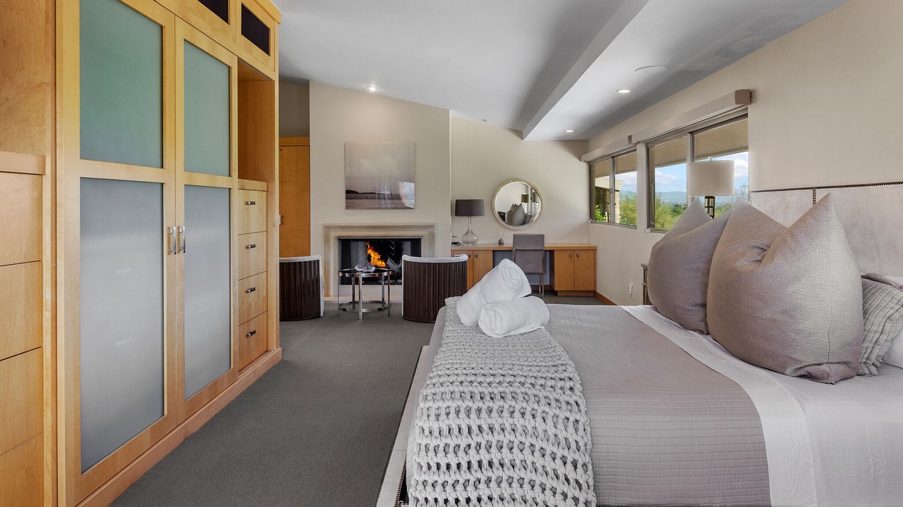 Photo of Bedroom in Paradise Hills