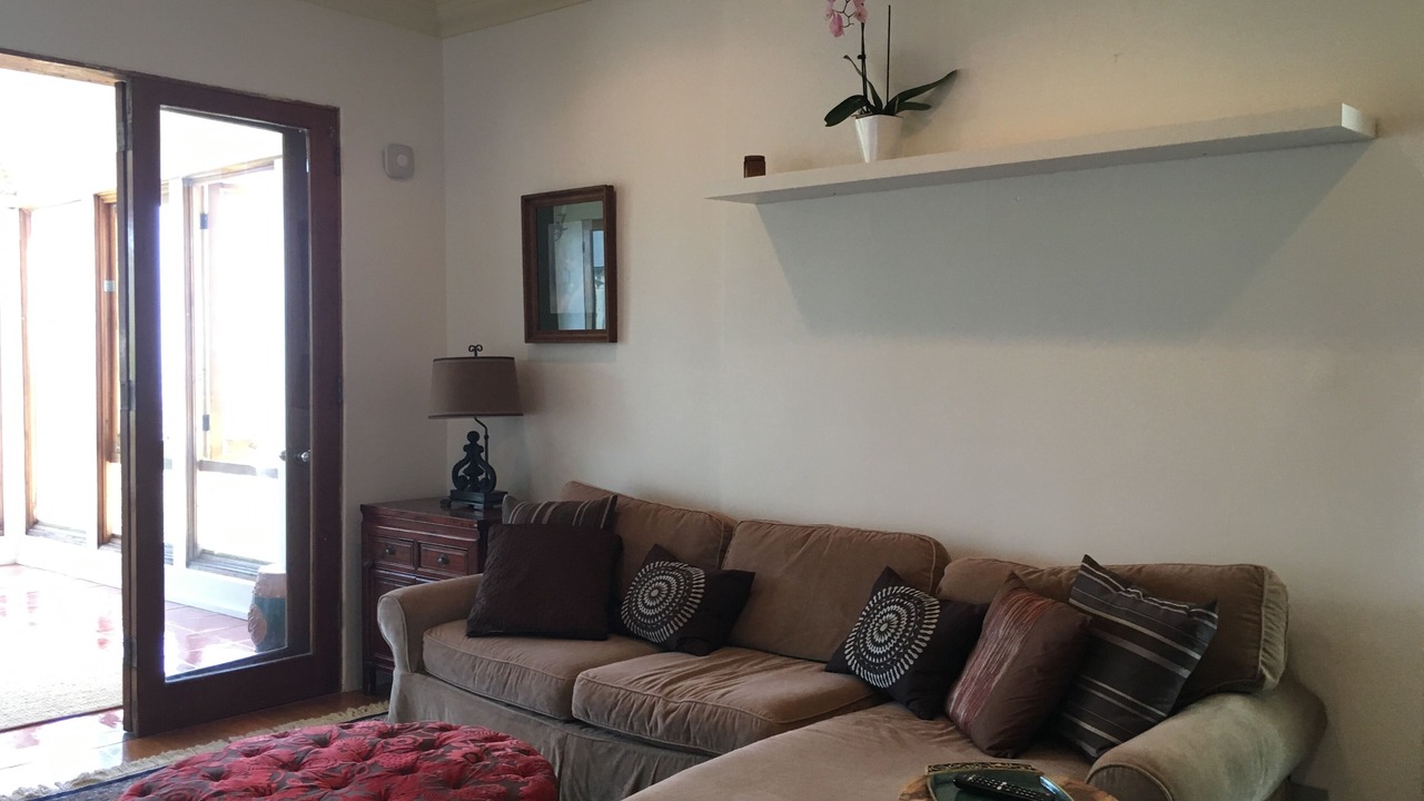 Photo of Livingroom in Hollywood Heights