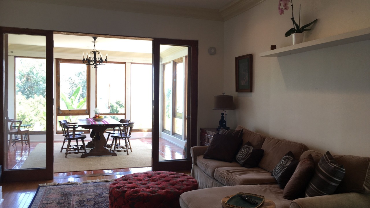 Photo of Livingroom in Hollywood Heights
