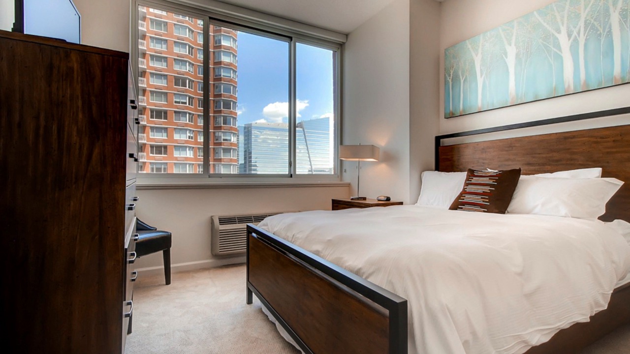 Photo of Bedroom in Hudson Exchange