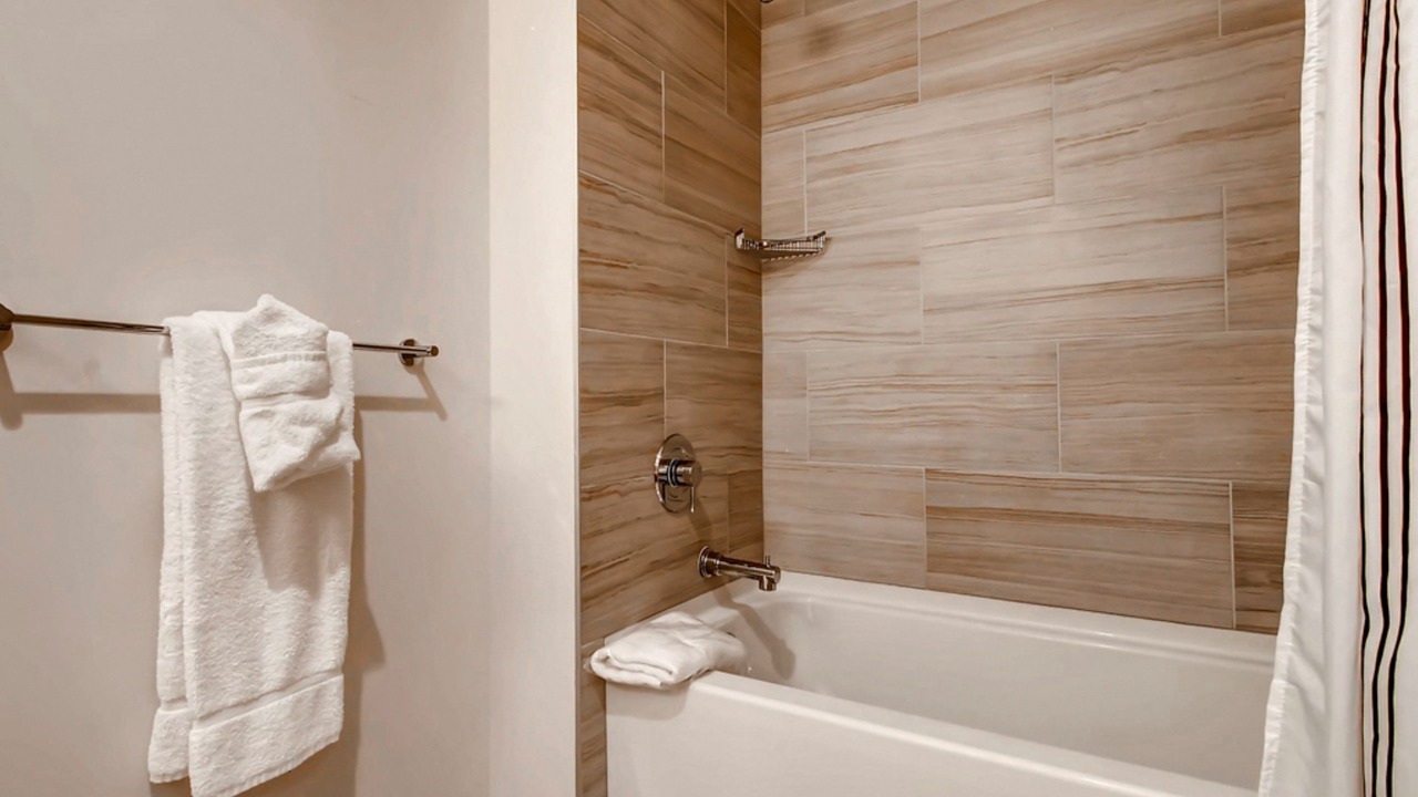 Photo of Bathroom in Hudson Exchange