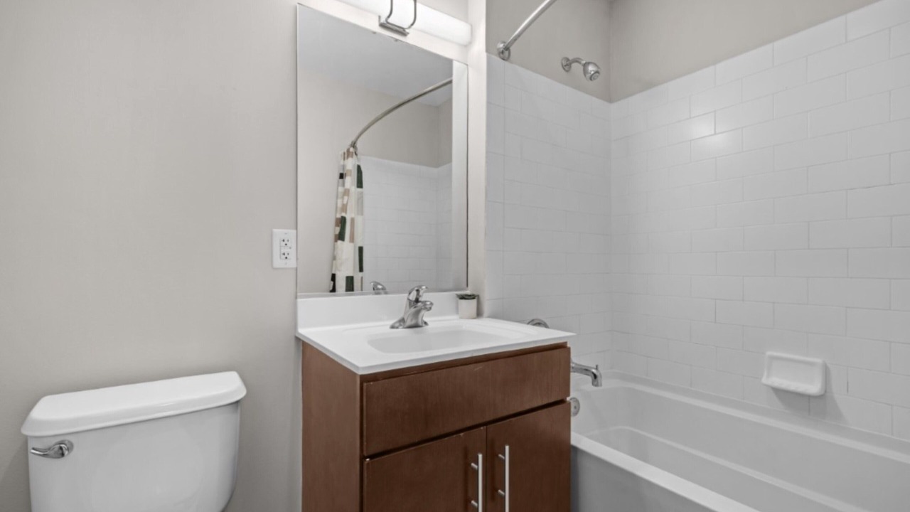 Photo of Bathroom in Hudson Exchange