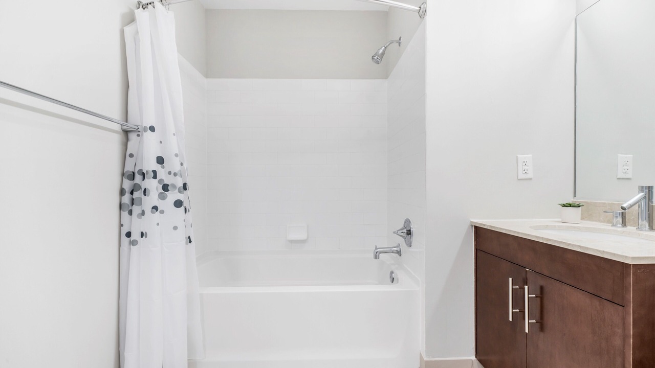 Photo of Bathroom in Hudson Exchange