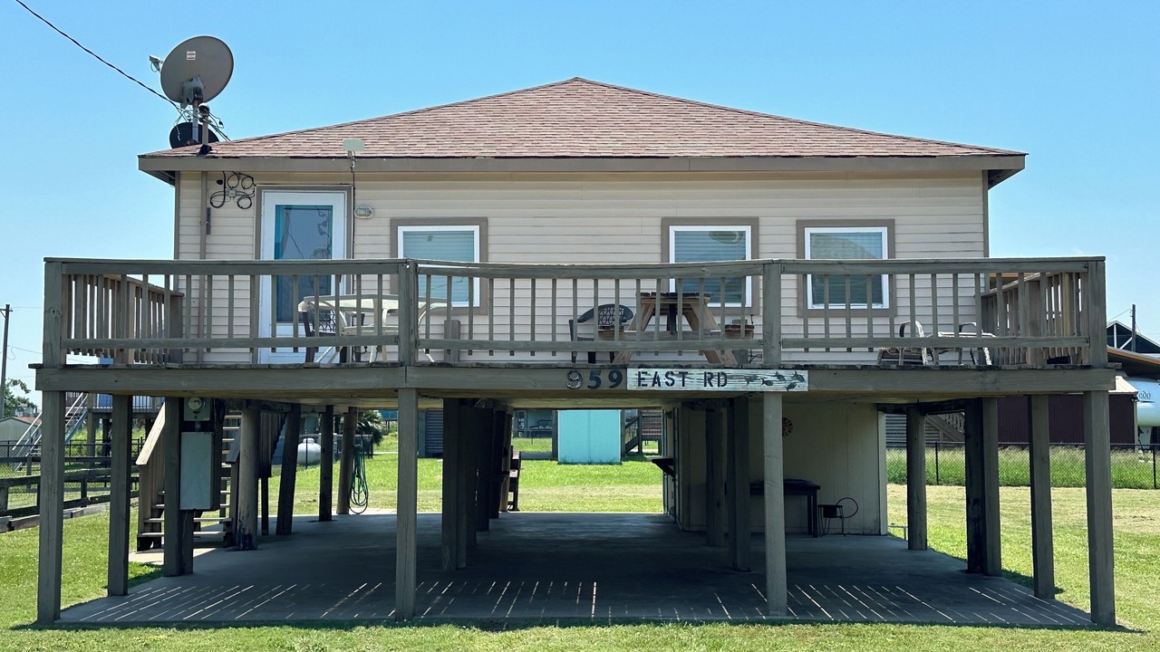 Photo of Others in Crystal Beach