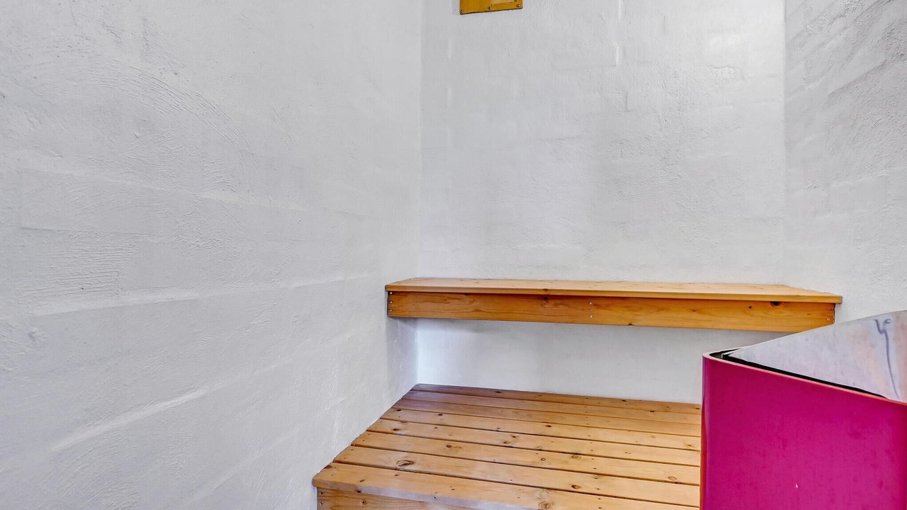 Photo of Others in Farvang