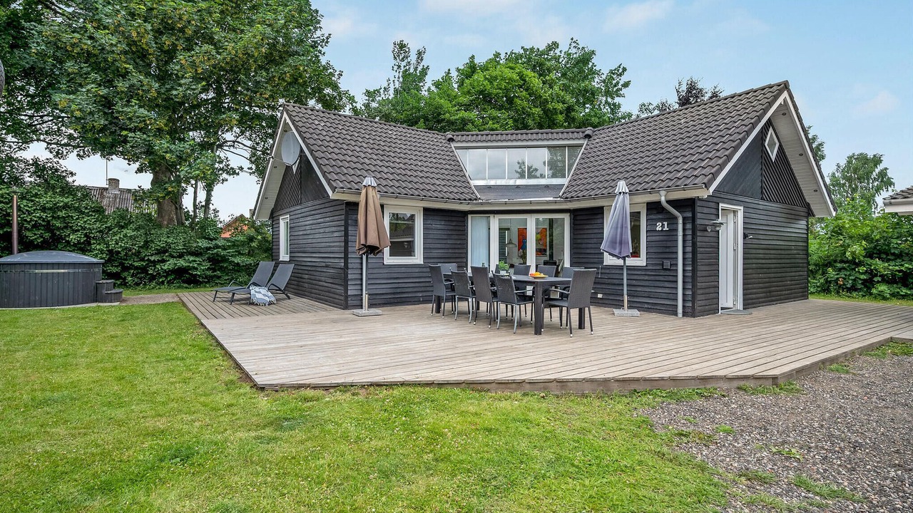 Photo of Others in Farvang