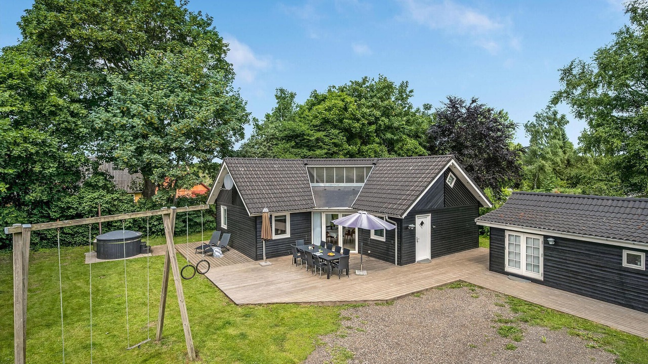 Photo of Outdoor in Farvang