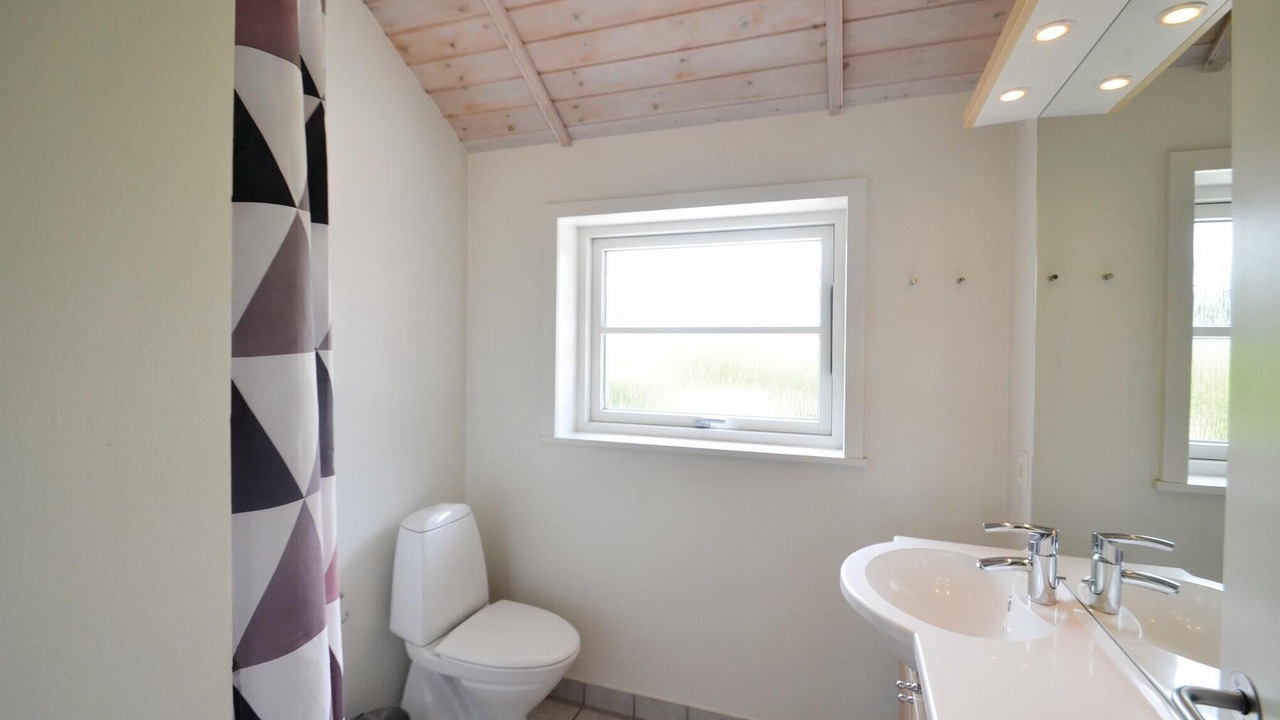 Photo of Bathroom in Marielyst