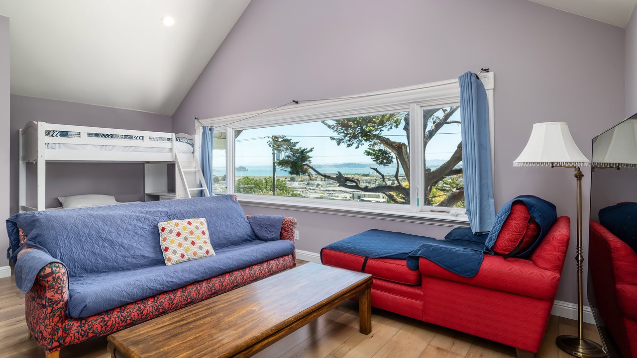 Photo of Livingroom in San Rafael