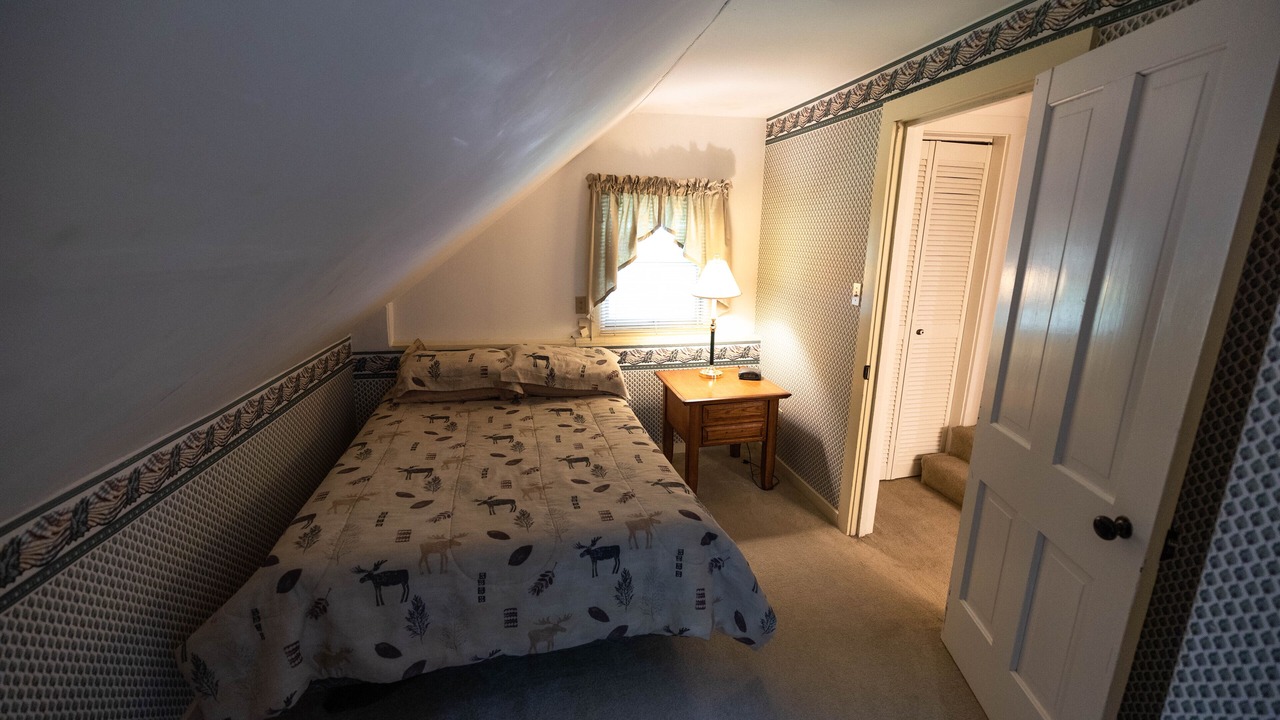 Photo of Others in New Albin