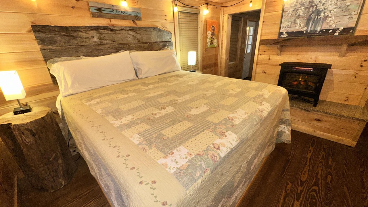 Photo of Livingroom in Canton