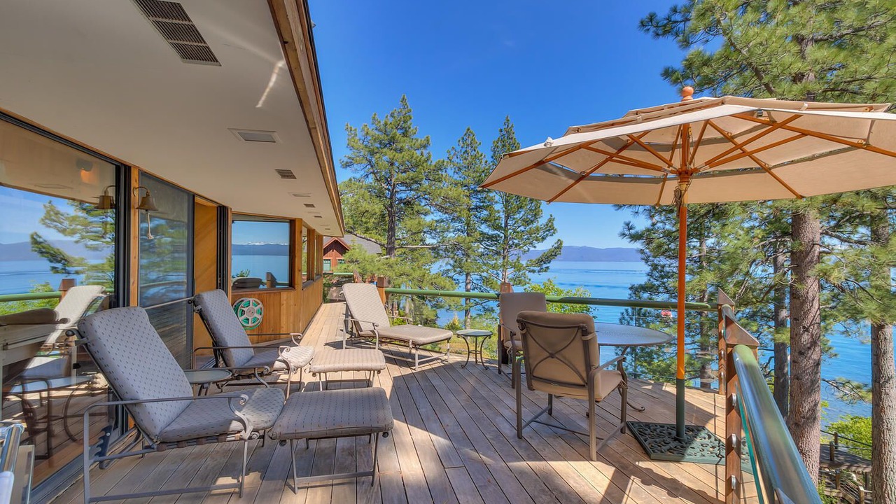 Photo of Outdoor in Lake Forest