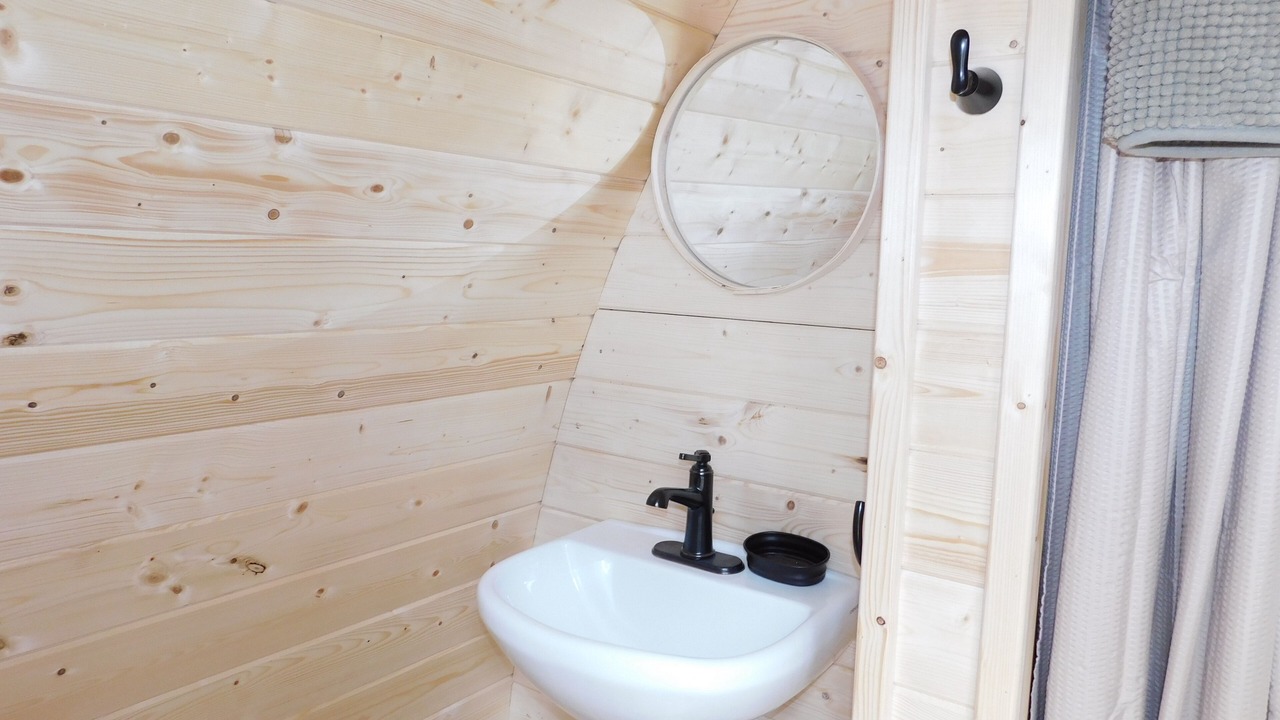 Photo of Bathroom in Eureka Springs