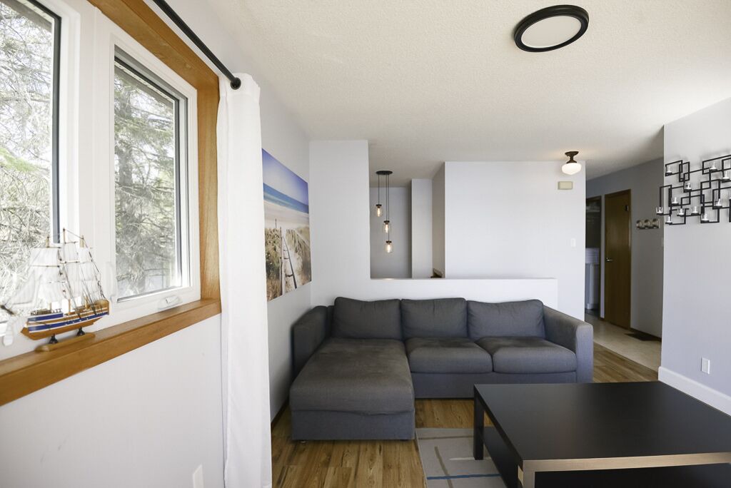 Photo of Livingroom in Isaacs Glen