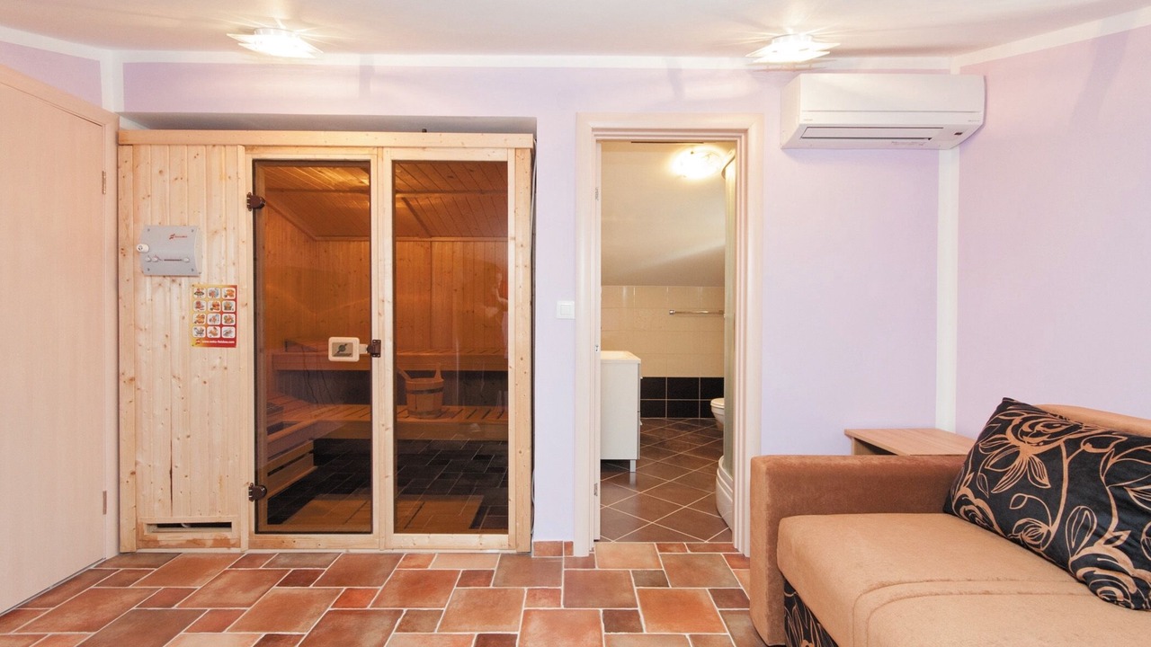 Photo of Bedroom in Supetarska Draga