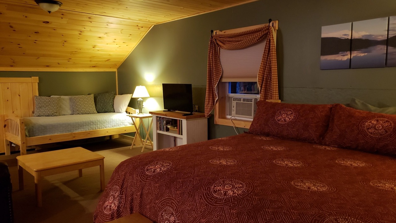 Photo of Bedroom in Caratunk