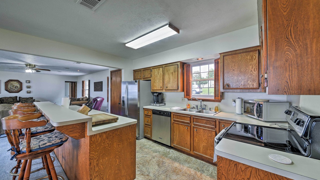 Photo of Kitchen in West Livingston