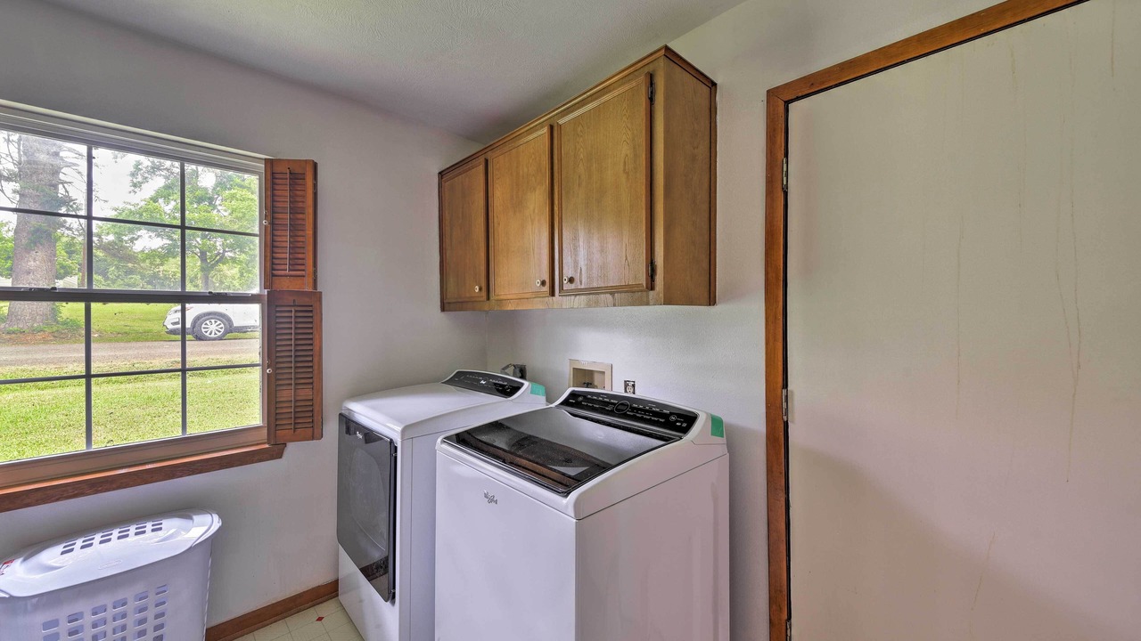 Photo of Bedroom in West Livingston