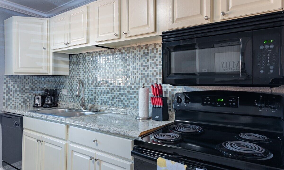 Photo of Kitchen in Mahncke Park