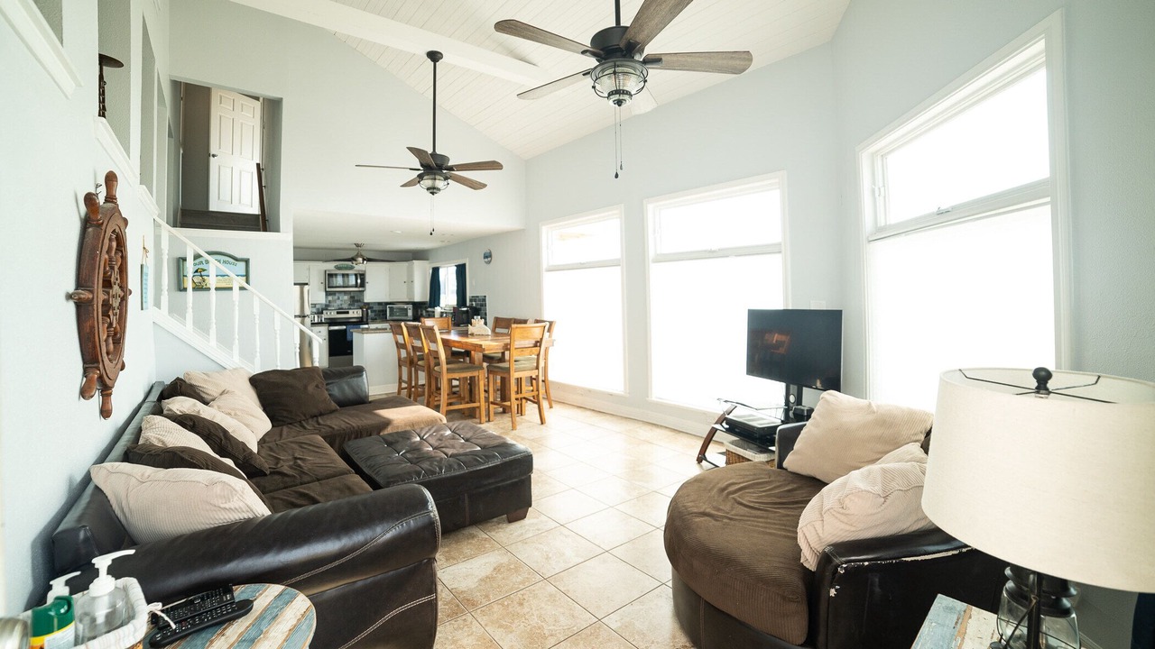 Photo of Livingroom in Galveston